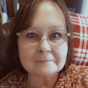 Meet your Posher, Joyce